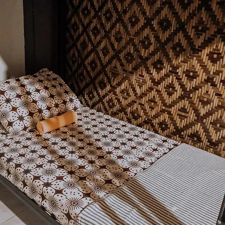 Glory Homestay Yogyakarta Extérieur photo