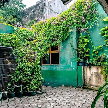 Glory Homestay Yogyakarta Extérieur photo