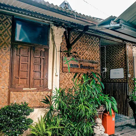 Glory Homestay Yogyakarta Extérieur photo
